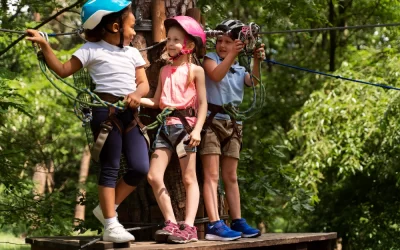 Tips Parenting: 5 Manfaat Mengajak Anak Jalan-Jalan